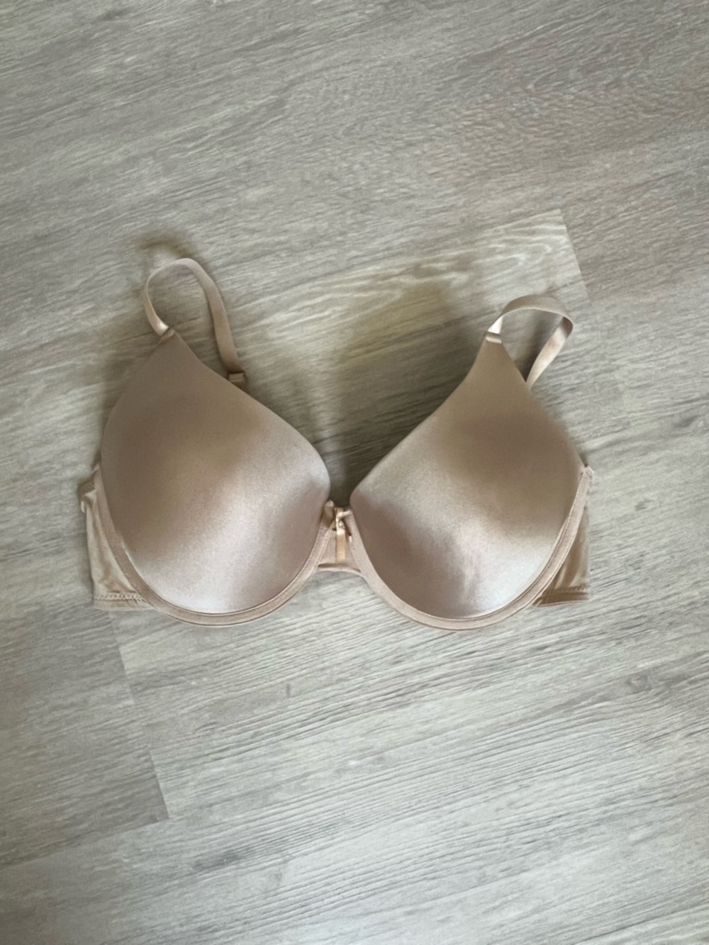 Secret Treasures Smooth Nude T-Shirt Bra 42103 40d
